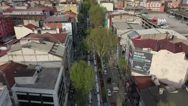 3 kilometrelik iftar sofrası: 11 bin kişi aynı iftar sofrasında buluştu