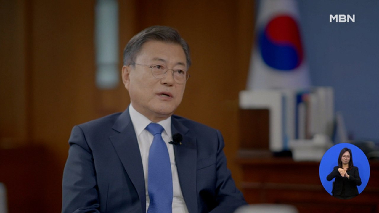 문 대통령 "윤석열 당선 아이러니…'검수완박 저지' 발언 부적절"