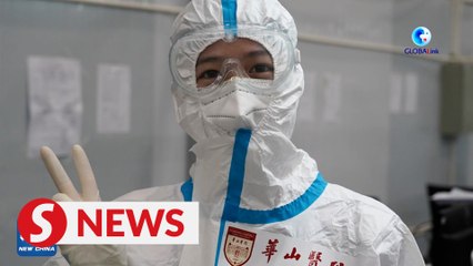 Video herunterladen: Medics take shifts to ensure 24h operation of Shanghai's makeshift hospitals