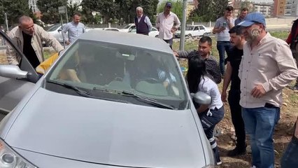 Son dakika... Ambulansla otomobilin çarpıştığı kazada 2 kişi yaralandı
