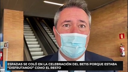 Espadas se coló en la celebración del Betis porque estaba “disfrutando” como el resto