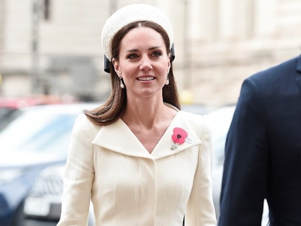 Kleider-Recycling: In diesem Outfit strahlt Herzogin Kate erneut