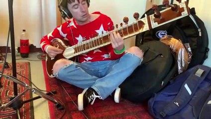 Paranoid Alice - recording sitar