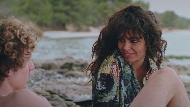 Plus belle la vie : [Indiscrétion] - La première fois de Betty et Kilian