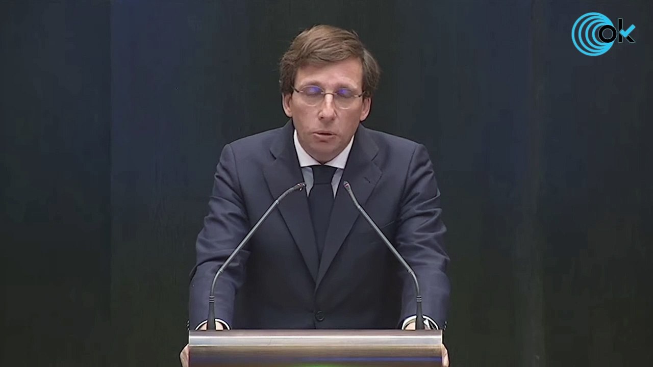 Almeida a Maestre: "Yo opositaba cuando usted asaltaba capillas pero soy un becario en derecho a su lado"