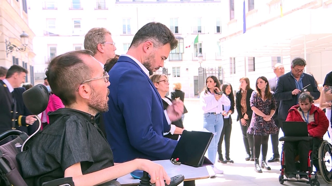 Gobierno está "tranquilo" sobre espionaje y Tribunal de Cuentas auditará a Casa Real