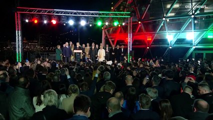 Ungarns Opposition in der Zwickmühle