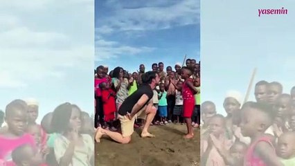 Hilmi Cem İntepe 23 Nisan'ı Ugandalı çocuklarla kutladı!