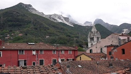 A Carrara c'è il "Robot Scultore": ma le sculture non dovrebbero essere rigorosamente fatte a mano?