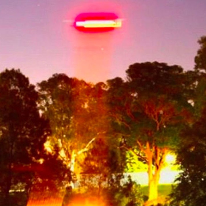 Frau bittet Außerirdische: Lasst mich in Ruhe!