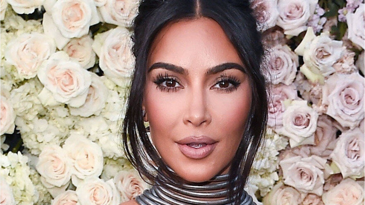 VOICI : Kim Kardashian en pleine polémique : les internautes s'acharnent sur son dernier post Instagram