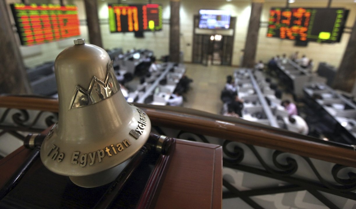 البورصة المصرية تسجل مستويات تاريخية بدعم من إلغاء المركزي المصري آخر القيود المفروضة على النقد الأجنبي
