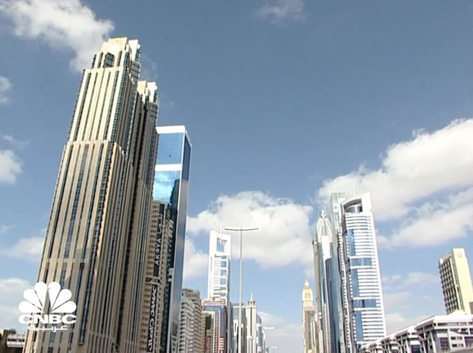 مصرف الإمارات المركزي: توقعات نمو القطاع غير النفطي بنحو 3% خلال 2017