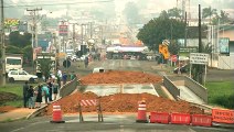 Imagens mostram caos em Pouso Redondo por causa de ponte interditada na BR-470