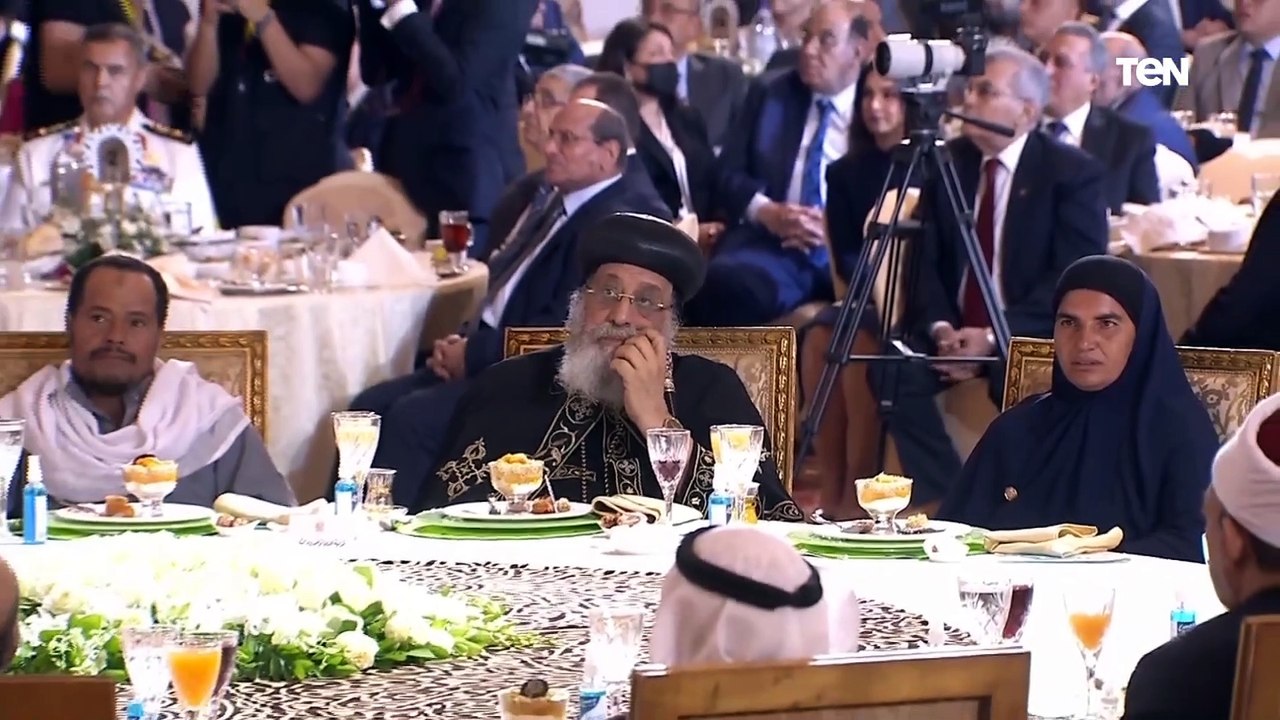 السيسي: أنا موجود من أجل تنفيذ إرادتكم وطول ما الإرادة دي موجودة انا هكون موجود