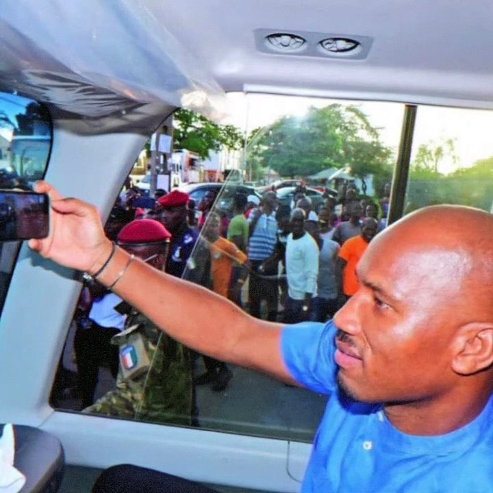 La Conférence de presse pour le lancement de la campagne de Drogba Didier  à la présidence de la Fif