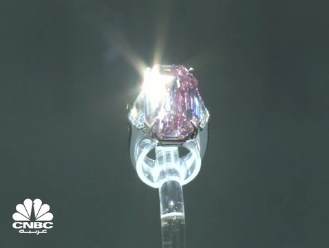 الماسة Pink legacy حقّقت رقماً قياسياً بـ 50 مليون دولار بمزاد في جنيف