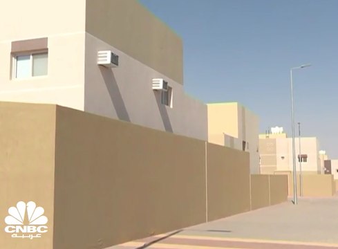 وزارة الإسكان السعودية تسلم عدداً من الفلل السكنية للمواطنين من مشروع إسكان العيينة شمال مدينة الرياض