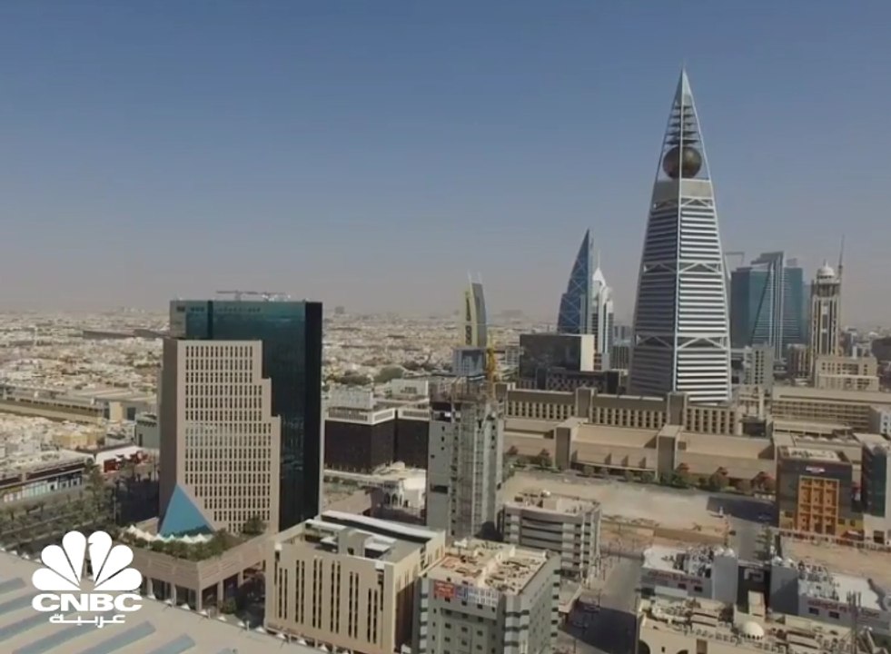 السعودية.. قانون جديد للمشتريات الحكومية يعطي أ...
