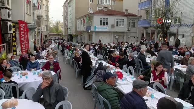 Savaş mağduru Tatar Türklerine iftar