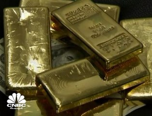 هل فقد الذهب بريقه كملاذ آمن؟