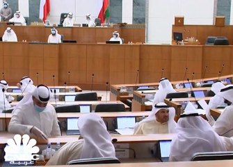 وزير المالية الكويتي يحذر من شح السيولة