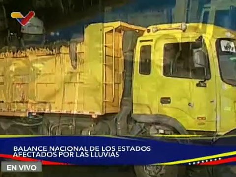 Alcaldía de Caracas realiza mantenimiento en 123 quebradas ante las fuertes lluvias