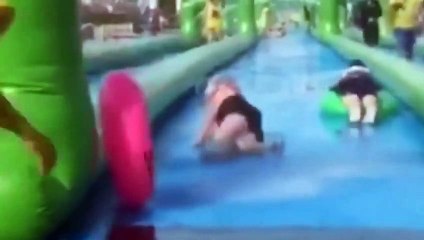 Caídas Graciosas - vídeos divertidos de personas