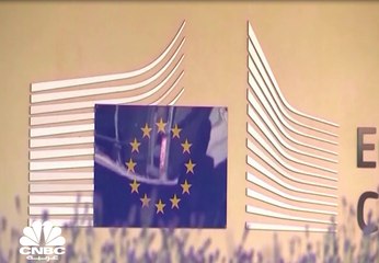 الاتحاد الأوروبي يدافع عن نفسه بعد شكوى من توزيع غير متكافئ للقاحات كورونا