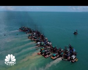 منجم للقصدير وسط البحر في إندونيسيا