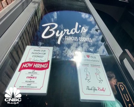 طلبات إعانة البطالة تسجل أدنى مستوياتها منذ 1969 مع ترقب قرار الفدرالي بشأن معدلات الفائدة ووتيرة شراء الأصول