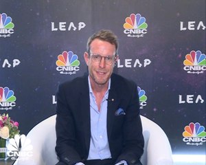 رئيس قسم الاستراتيجية والأسواق في الشرق الأوسط PWC لـCNBC عربية: ملتزمون باتفاقنا مع السعودية وسنتيح لـ6 آلاف شخص ممارسة العمل بالمجال الرقمي بالمنطقة