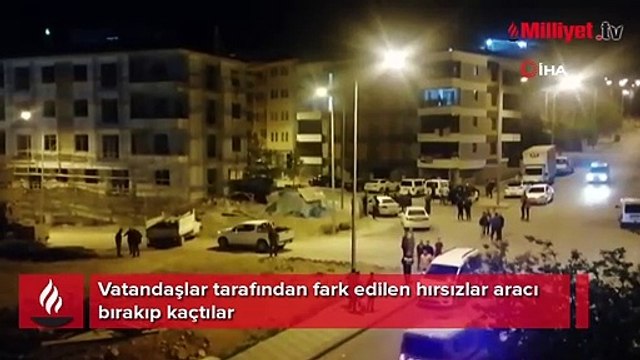 Vatandaşlar tarafından fark edilen hırsızlar aracı bırakıp kaçtılar