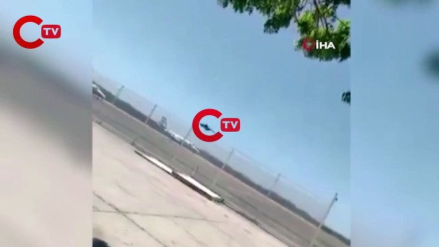 Meksika’da askeri helikopter düştü