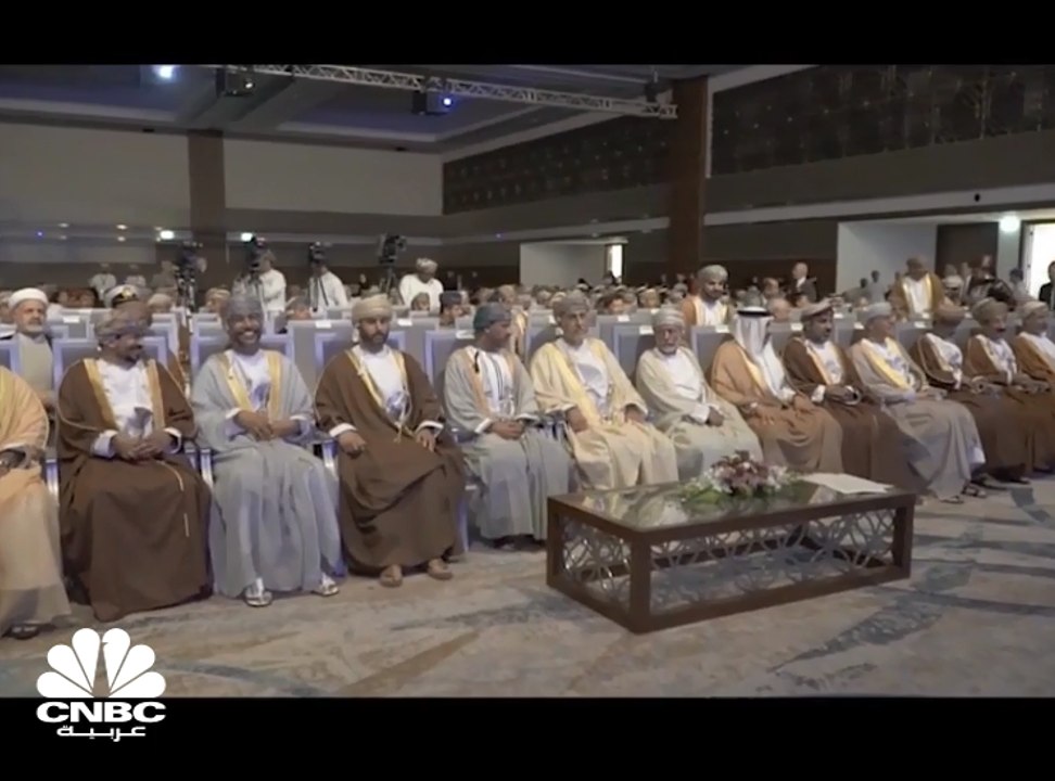 عُمان تستعرض الفرص الاستثمارية لاقتصاد المحيطات...