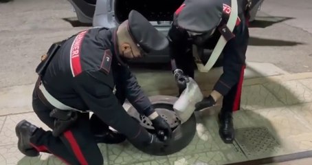 Messina - 3,5 chili di cocaina nella ruota di scorta: arrestate madre, figlia e amica (27.04.22)