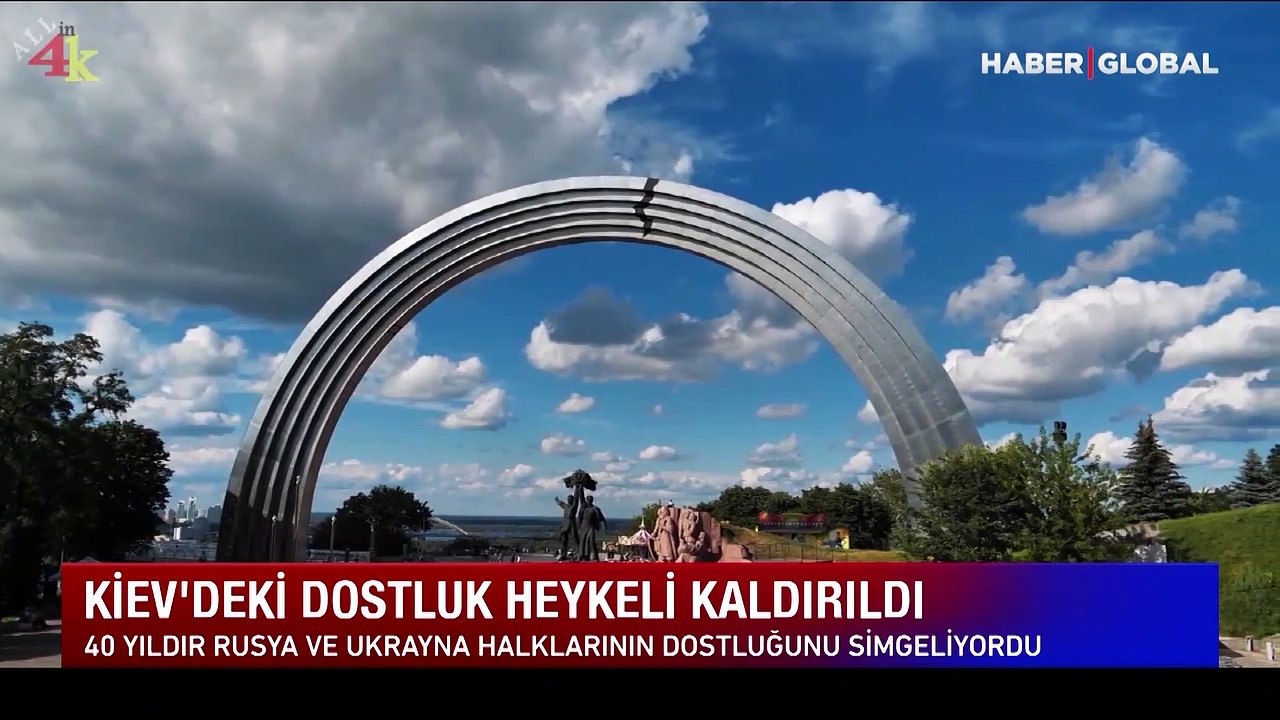 Kiev Belediyesi, Rusya-Ukrayna Dostluk Anıtı'nı...