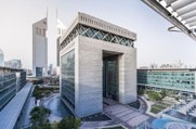 مؤشر سوق دبي المالي  يتراجع بضغط من الامارات دبي الوطني