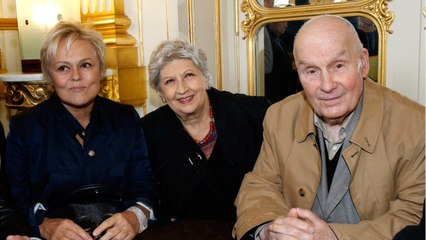 GALA VIDEO - “Il m’a empêchée de mourir” : Muriel Robin émouvante sur Michel Bouquet