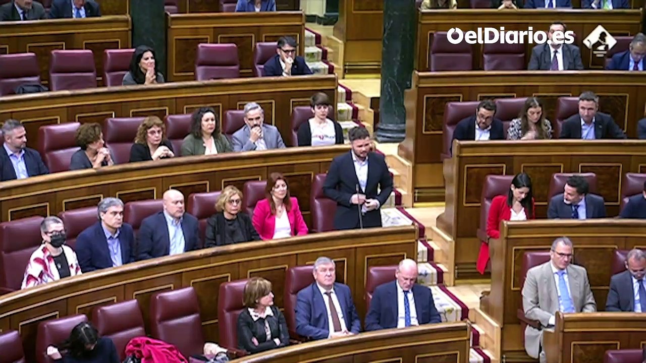 Sánchez confunde a Rufián con Abascal: "Es un l...