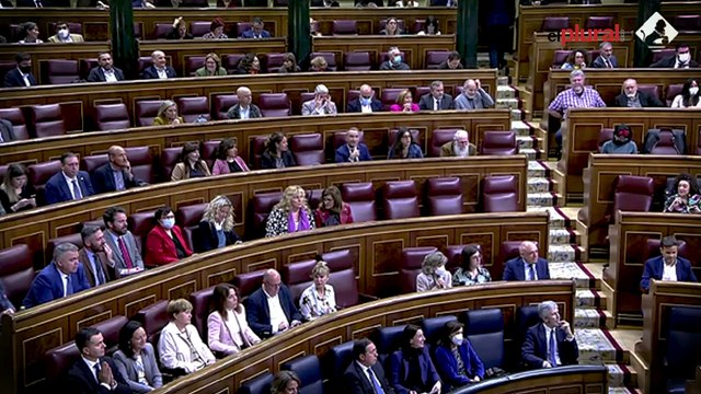 Espinosa de los Monteros se encara con Calviño en el Congreso: Míreme a mí