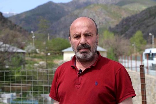 Baraj suları yükselince mezarlıklar sular altında kaldı: Ben yüzmeyi bilmiyorum, ölülerimiz yüzmeyi öğrendi