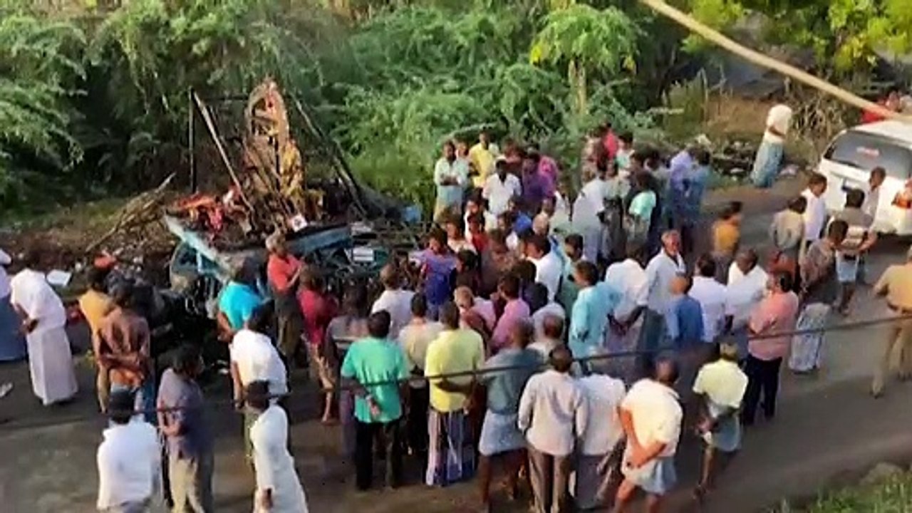 Once personas mueren electrocutadas en India durante procesión hindú