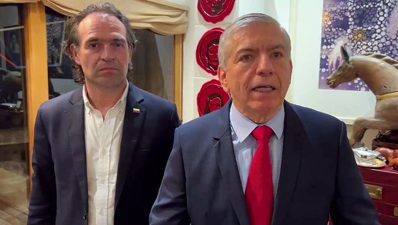A solas en su casa, César Gaviria selló el apoyo a Fico Gutiérrez