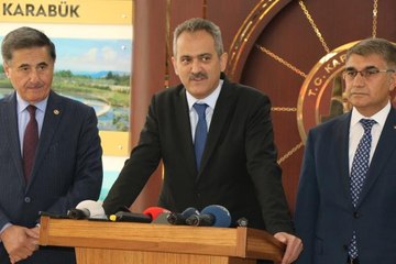 Bakan Özer: "Milli eğitim camiasını normalleştirmeden Türkiye'nin normalleşmesi mümkün değil"