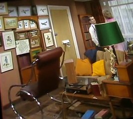 The Top Secret Life of Edgar Briggs S01 E09