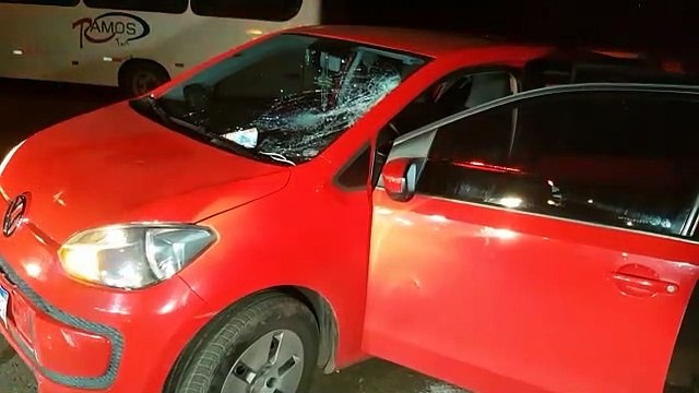 Carro atinge bicicleta e menino de 13 anos sofre ferimento em crânio