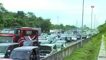 Kondisi Tol Cikampek Padat di KM 47 H-5 Lebaran Puncak Arus Mudik