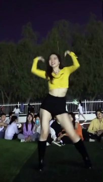 Please send me big data to 100 beauties!