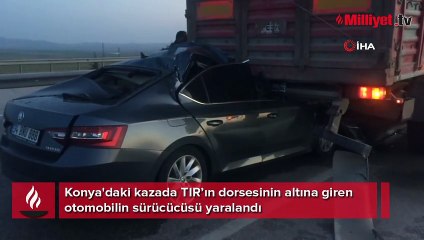 Otomobil, TIR'ın dorsesinin altına girdi